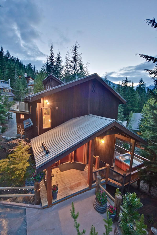 50 оригинальных домиков в горах: проекты и фотографии