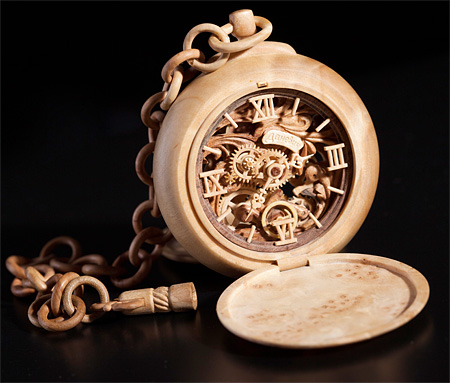 Деревянные механические часы