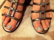   			Педикюр: модные ноготки лета-2012 (36 фото)