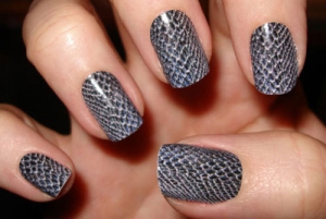   			Год дракона и тенденции красивых ногтей: маникюрная мода 2012