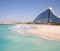 Куда вернее поехать в  ОАЭ 2014